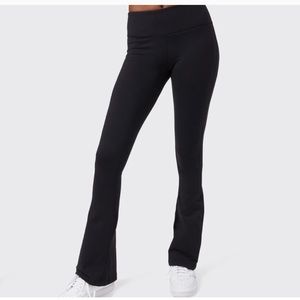 Black SPLITS59 Raquel style. Size large (short)